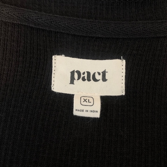 Pact Women's Thermal Henley Black Long Sleeve 5-Button Organic Cotton Top XL - Picture 3 of 5